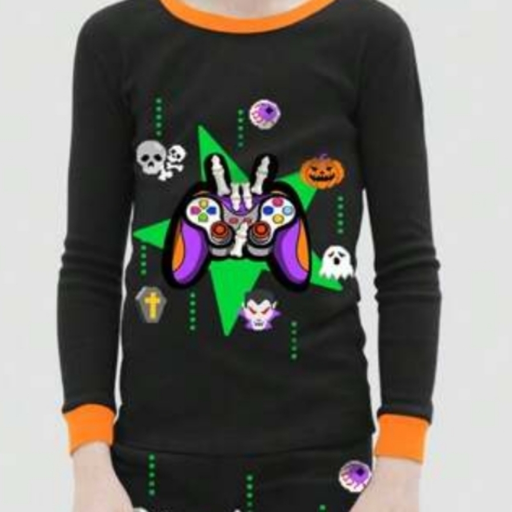 Video Games & Halloween Pajama Set Size 8